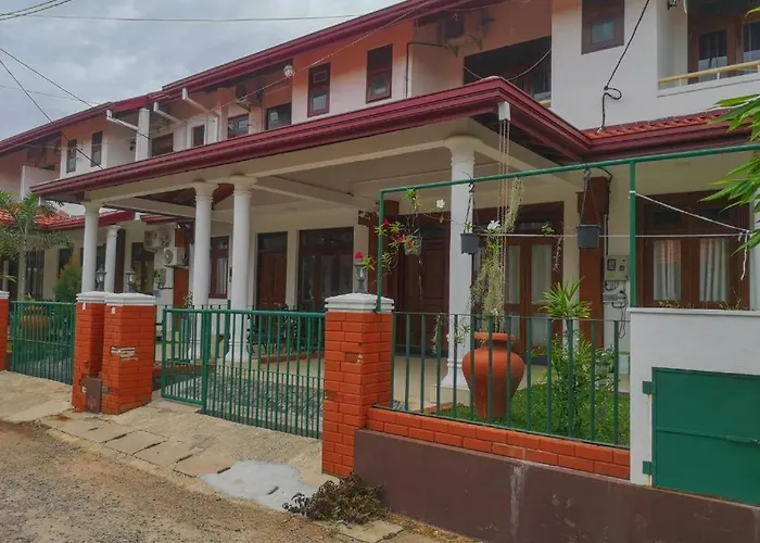Hotel Agoura Negombo